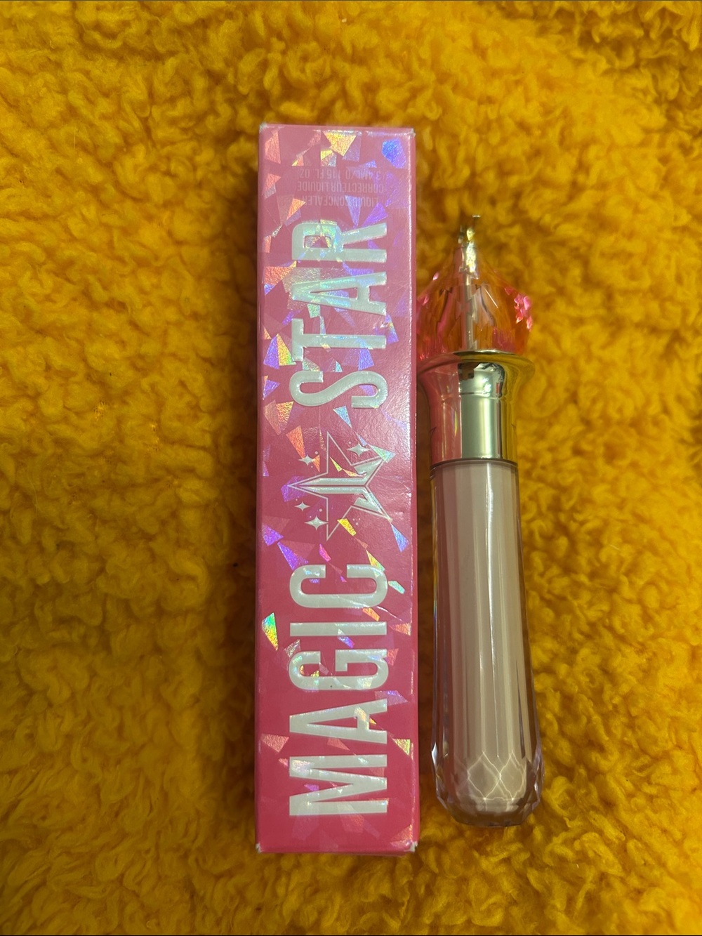Latorice Dark Spot Corrector Serum - Yellow & White Packaging